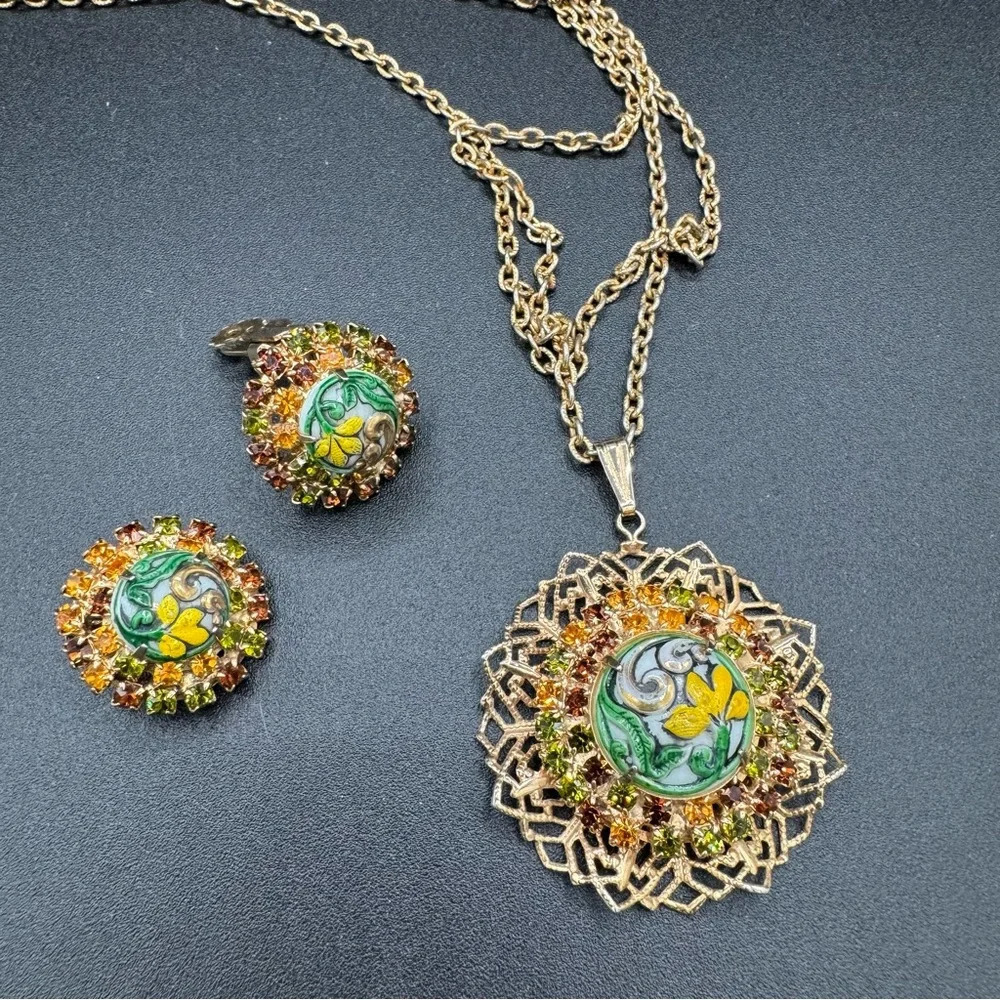 Vintage 1920s Art Nouveau Style Austrian Crystal Gold Tone Floral Necklace Set - Picture 13 of 17